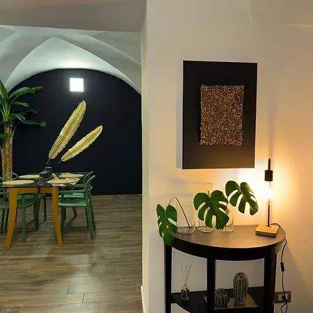Appartement Monahouse - Elegance And Comfort On Via Etnea In The Heart Of - Sicily *
