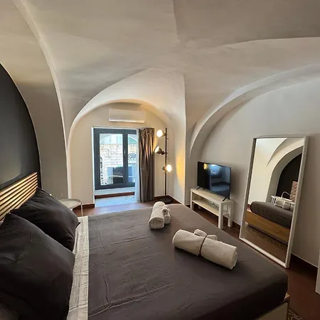 Monahouse - Elegance And Comfort On Via Etnea In The Heart Of - Sicily Appartement *