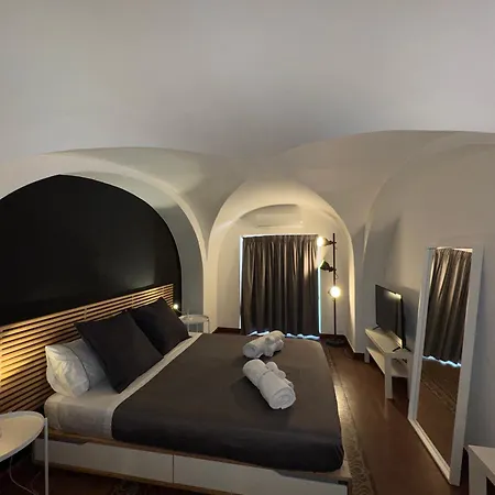 Monahouse - Elegance And Comfort On Via Etnea In The Heart Of - Sicily Appartement