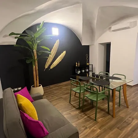 Appartement Monahouse - Elegance And Comfort On Via Etnea In The Heart Of - Sicily *